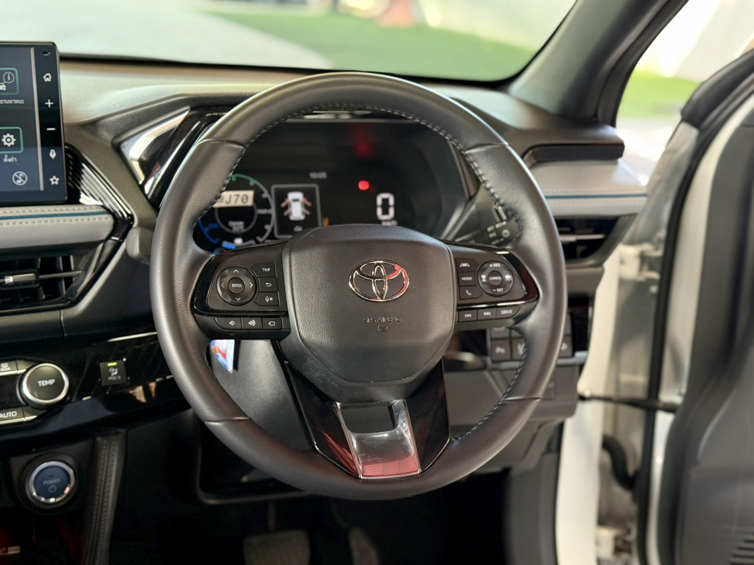 TOYOTA YARIS CROSS 1.5 HEV Premium Luxury 2024
