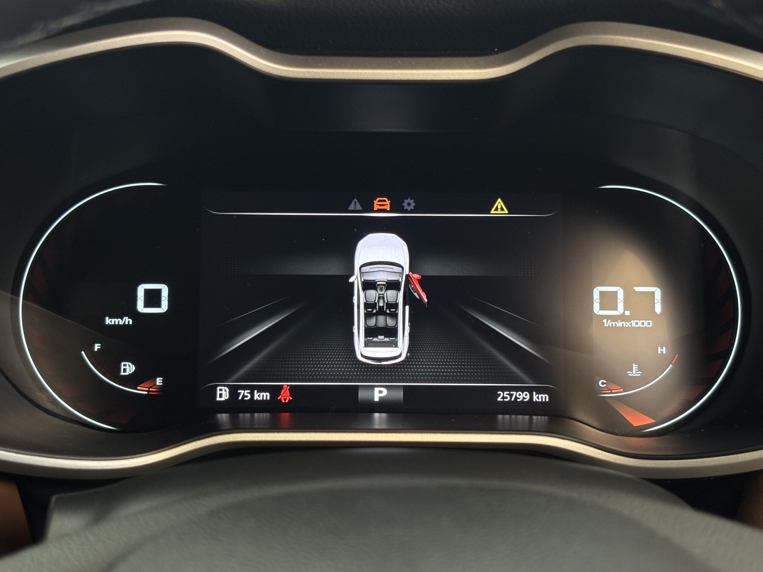 MG ZS 1.5 V SUNROOF 2022