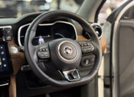 MG ZS 1.5 V SUNROOF 2022