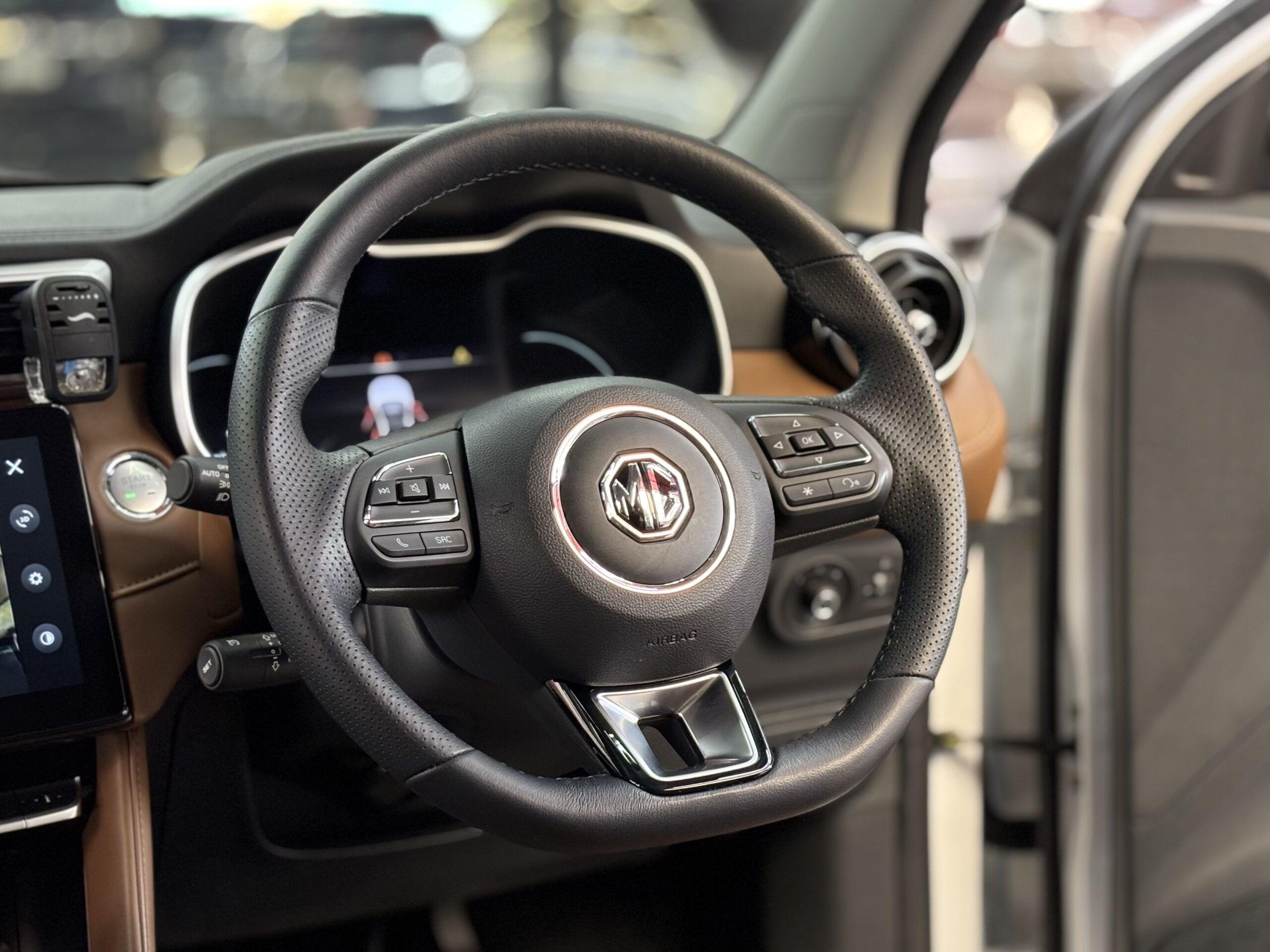 MG ZS 1.5 V SUNROOF 2022