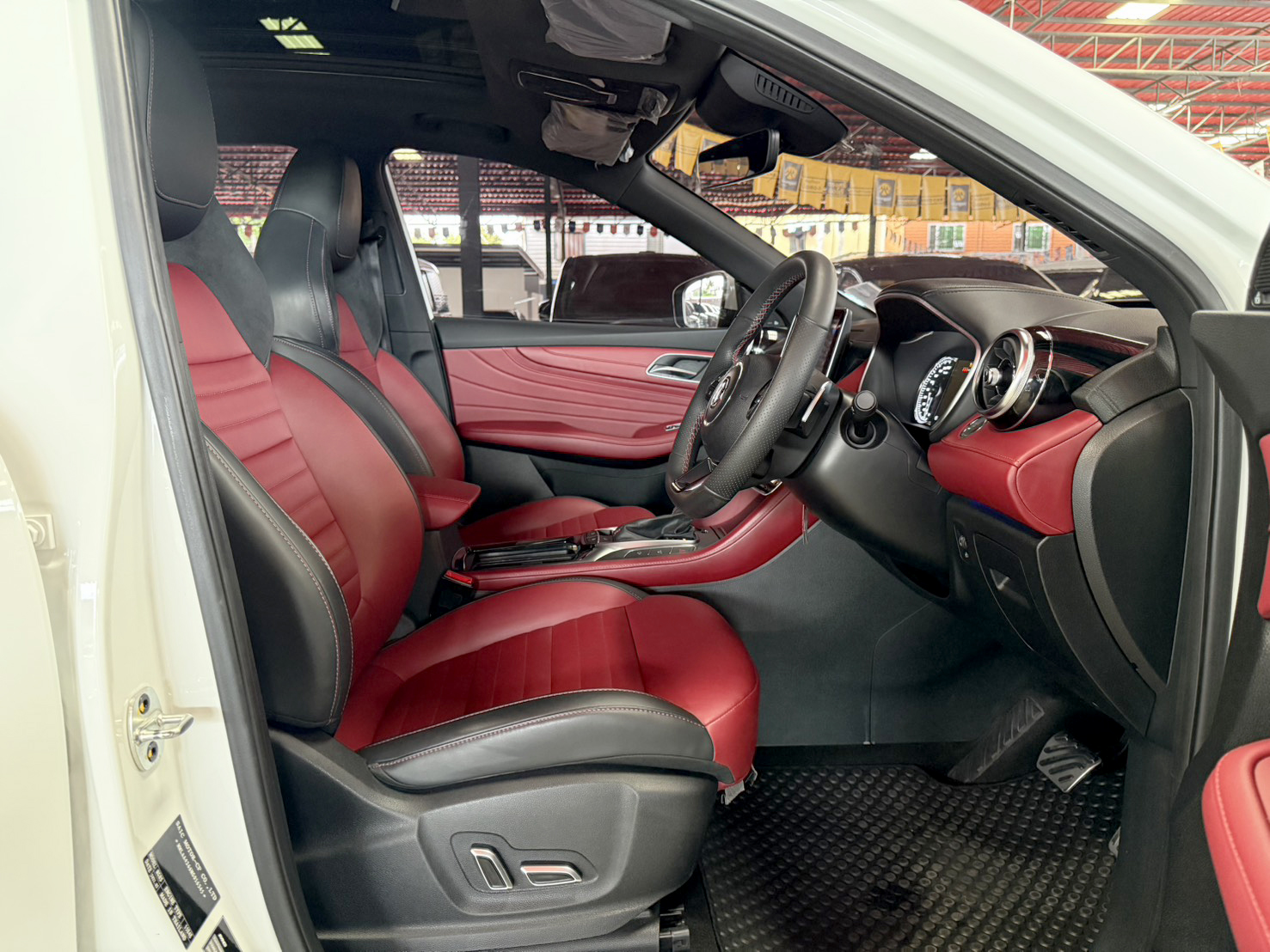 MG HS 1.5 X SUNROOF 2022