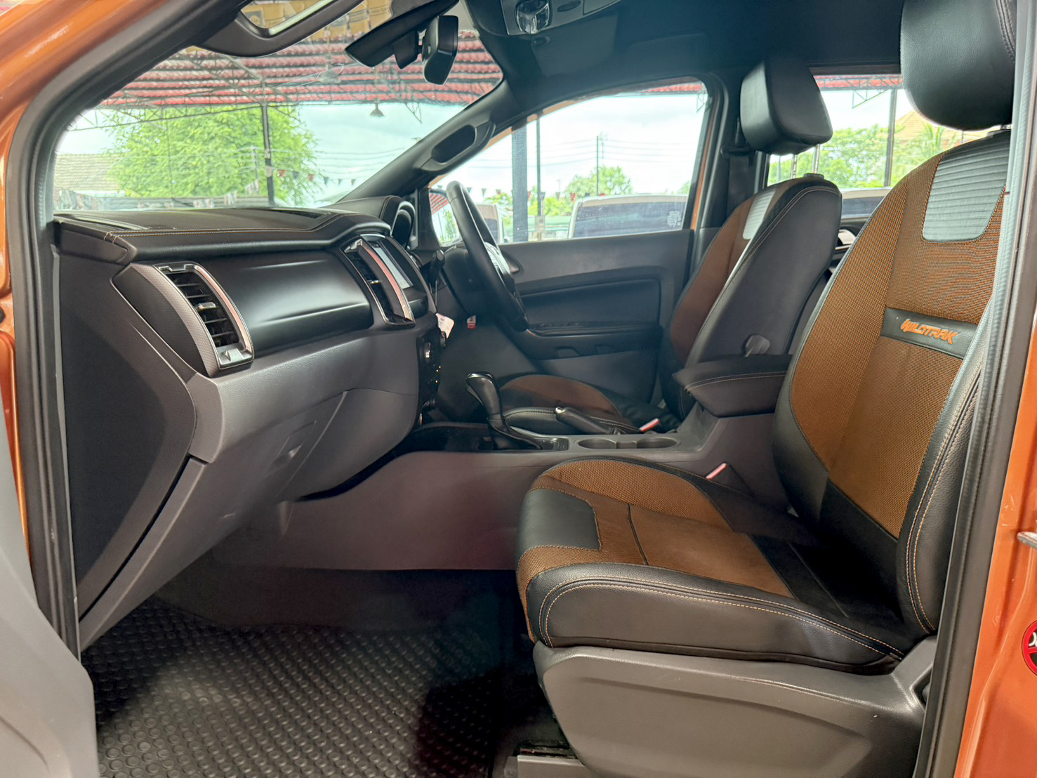 RANGER 2.2 WildTrak   Hi-Rider DoubleCab 2017