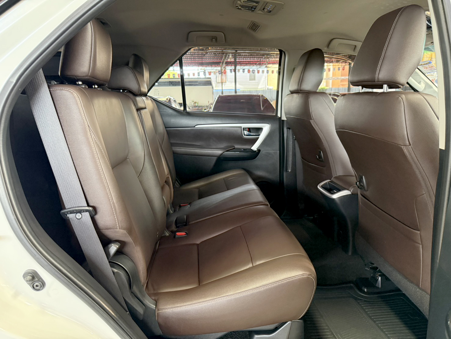 TOYOTA FORTUNER 2.4 V 2WD 2019