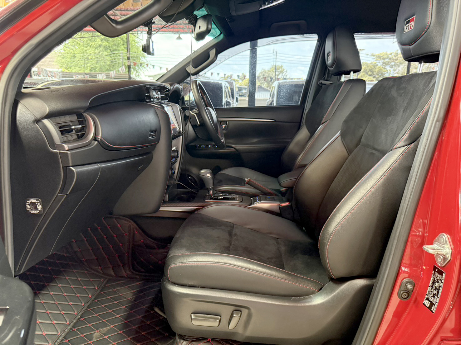 TOYOTA FORTUNER 2.8 GR SPORT 4WD 2022