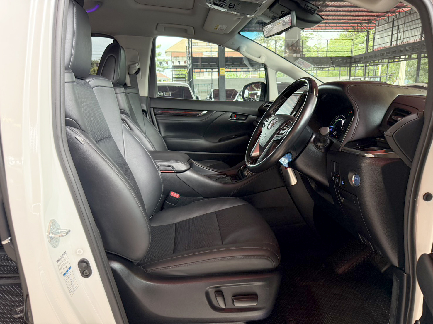 TOYOTA ALPHARD 2.5 SRC PACKAGE HYBRID 2022