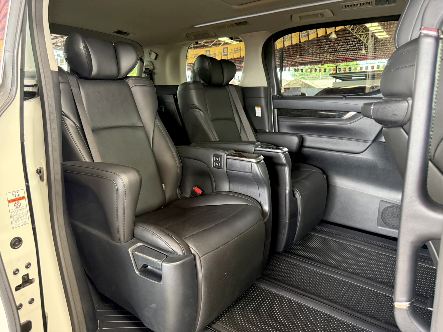 TOYOTA VELLFIRE 2.5 Z-G EDITION 2016