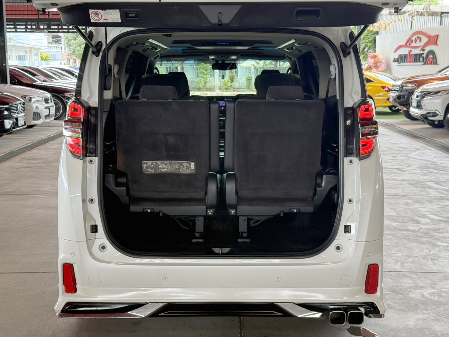 TOYOTA VELLFIRE 2.5 Z-G EDITION 2015