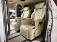 TOYOTA ALPHARD 2.5 HYBRID E-FOUR 2021
