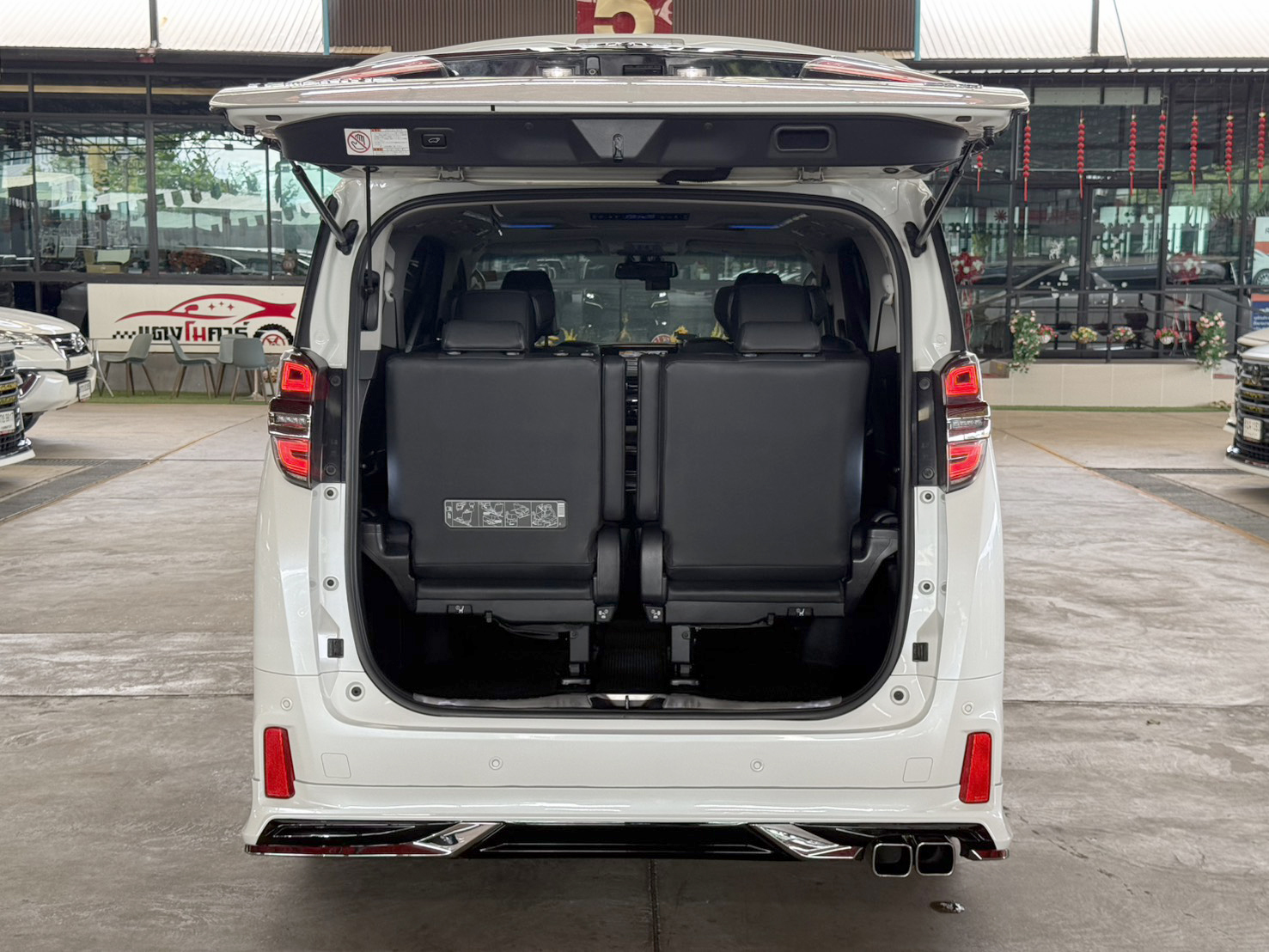 TOYOTA VELLFIRE 2.5 ZR-G HYBRID 2016
