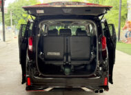 TOYOTA ALPHARD 2.5 SC PACKAGE 2016
