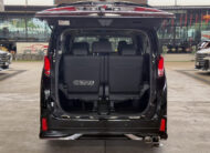 TOYOTA ALPHARD 2.5 SC PACKAGE 2017