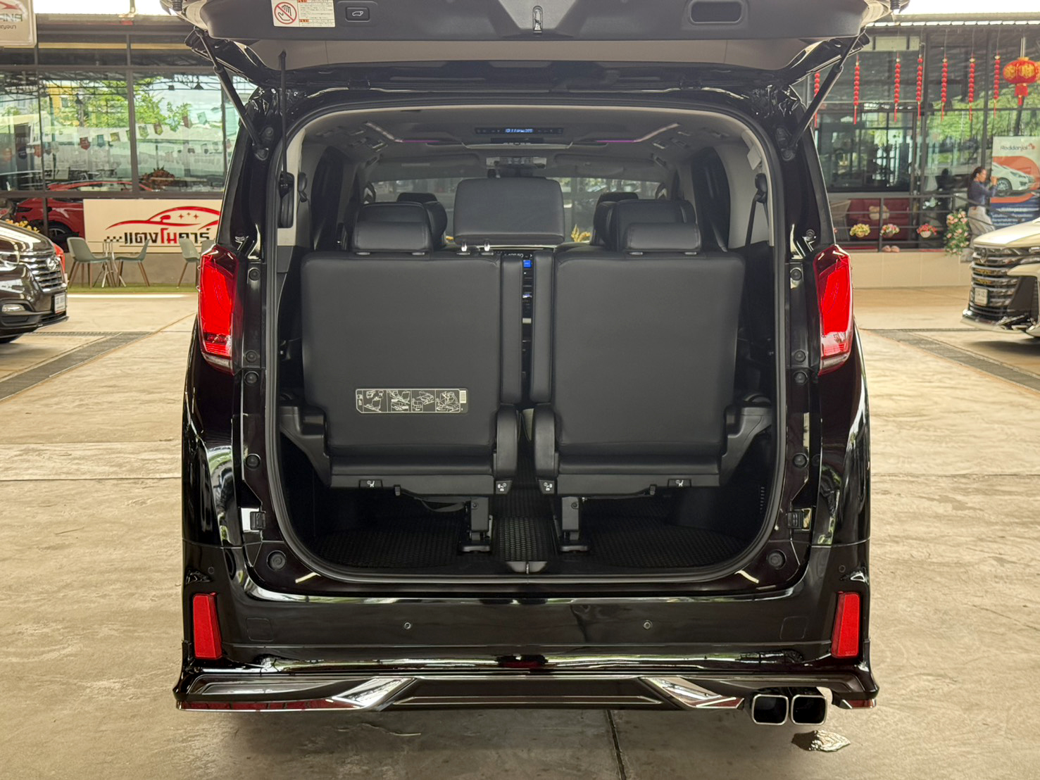 TOYOTA ALPHARD 2.5 SC PACKAGE 2019