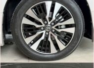TOYOTA ALPHARD 2.5 HYBRID E-FOUR 2021