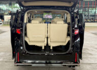 TOYOTA VELLFIRE 2.5 HYBRID E-FOUR 2021