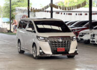 TOYOTA ALPHARD 2.5 HYBRID 2016