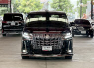 TOYOTA ALPHARD 2.5 SC PACKAGE 2017