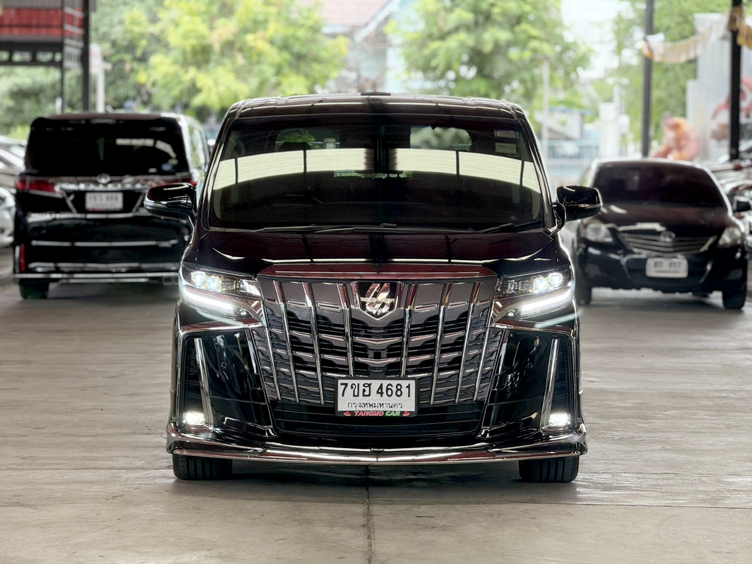 TOYOTA ALPHARD 2.5 SC PACKAGE 2017