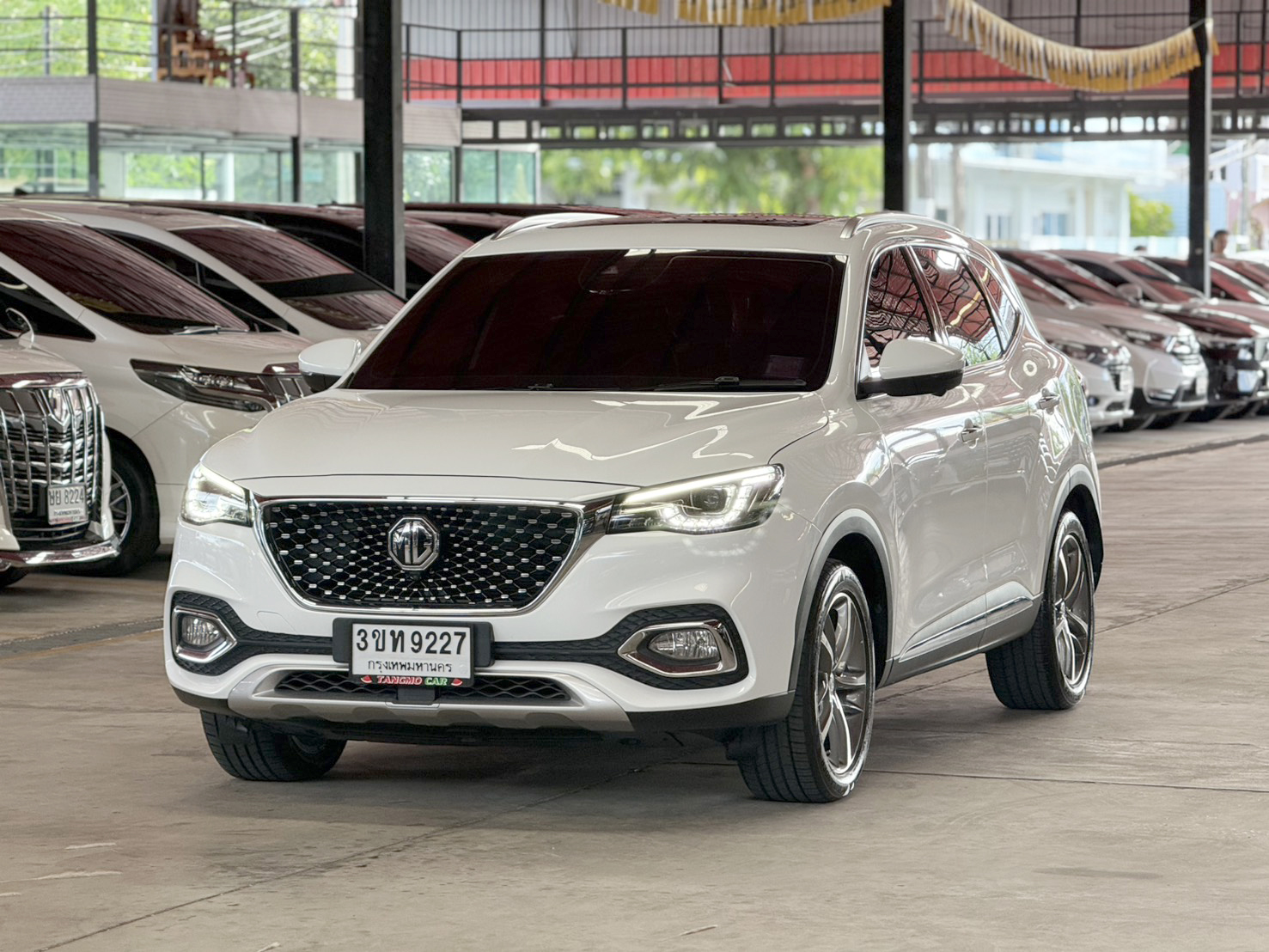 MG HS 1.5 X SUNROOF 2022