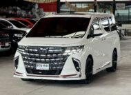 TOYOTA ALPHARD 2.5 HYBRID 2017