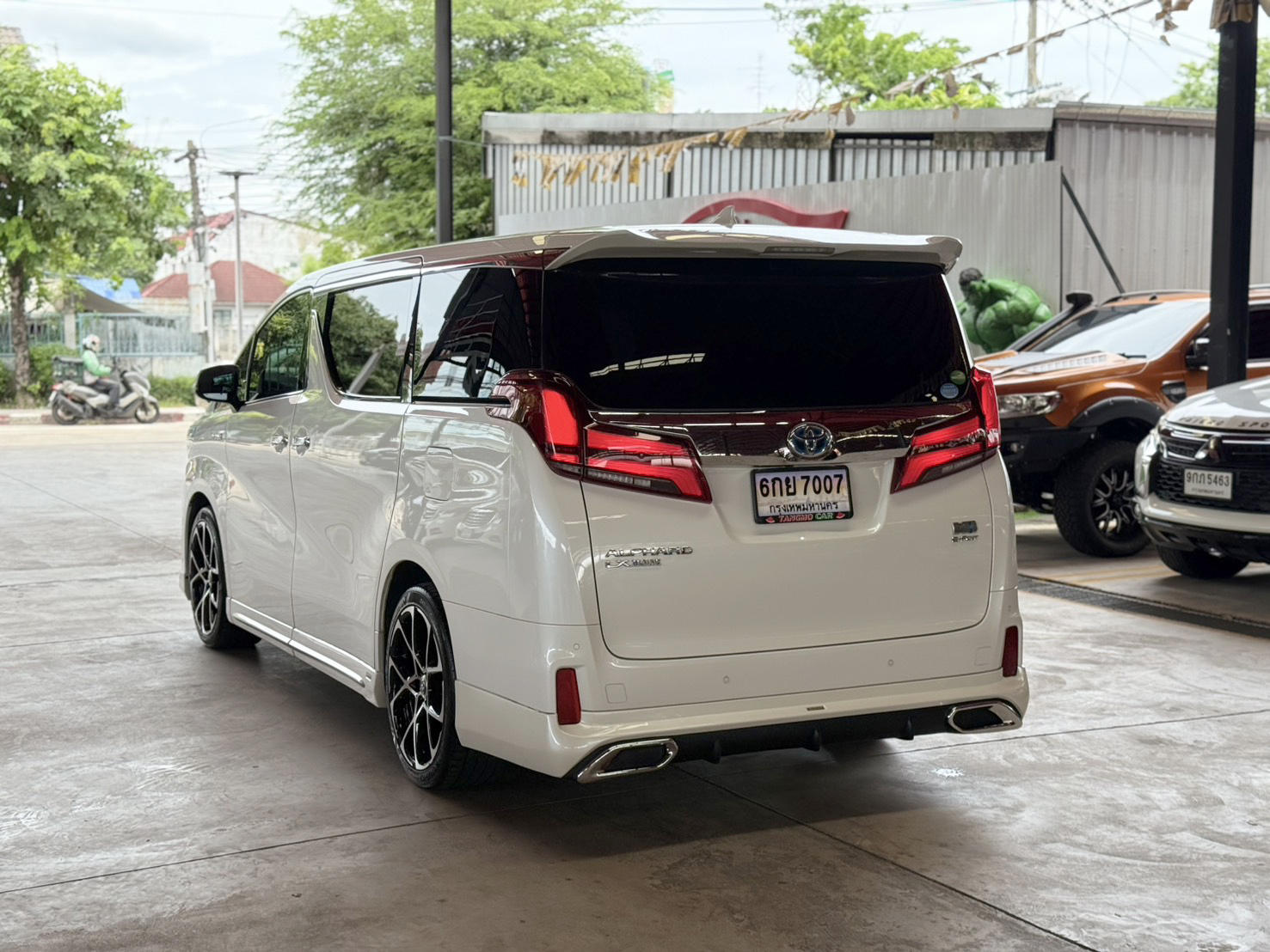 TOYOTA ALPHARD 2.5 SRC PACKAGE HYBRID 2022