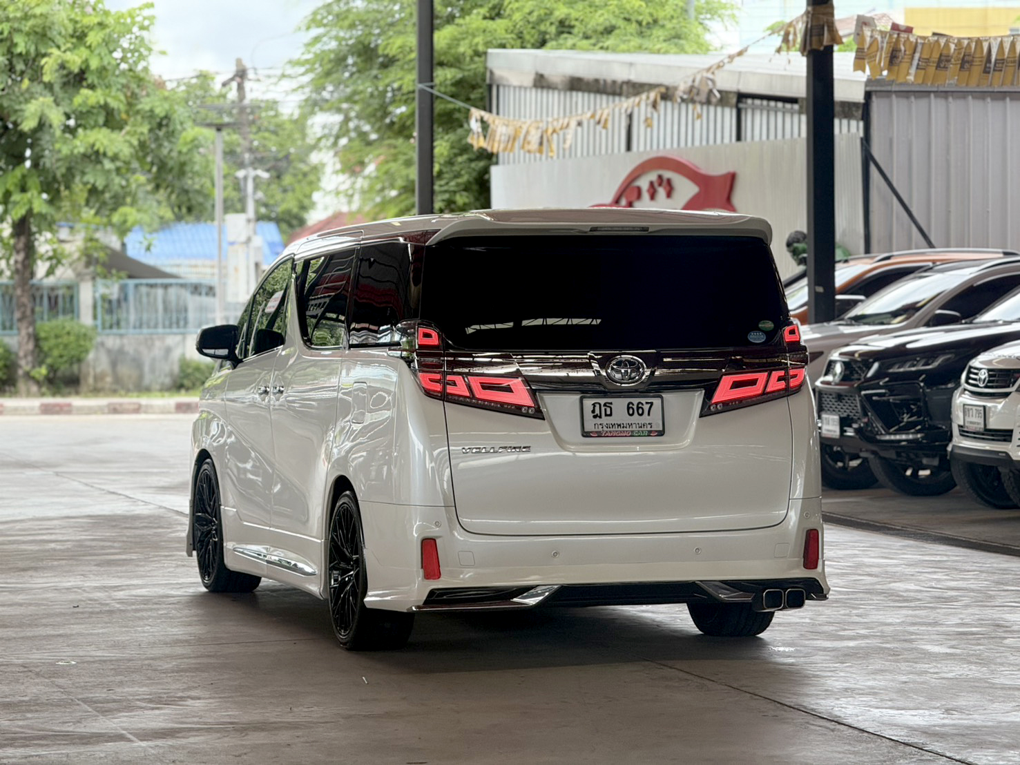 TOYOTA VELLFIRE 2.5 Z-G EDITION 2015