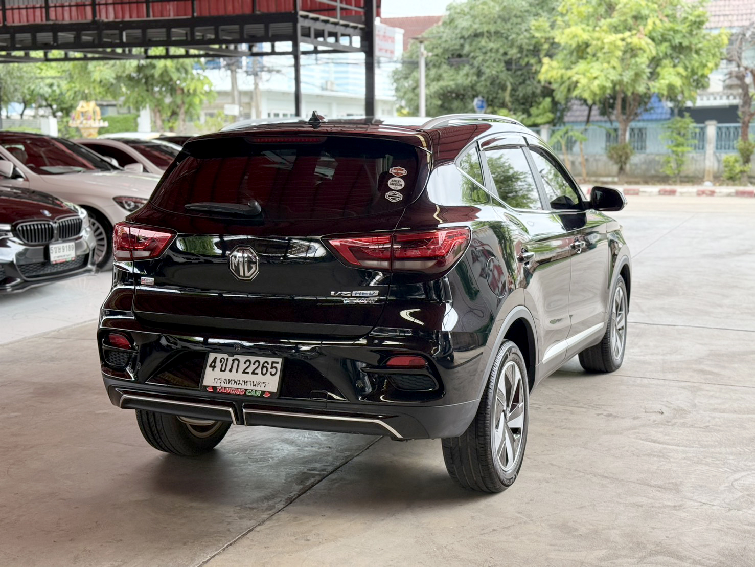MG VS 1.5 D HEV 2023