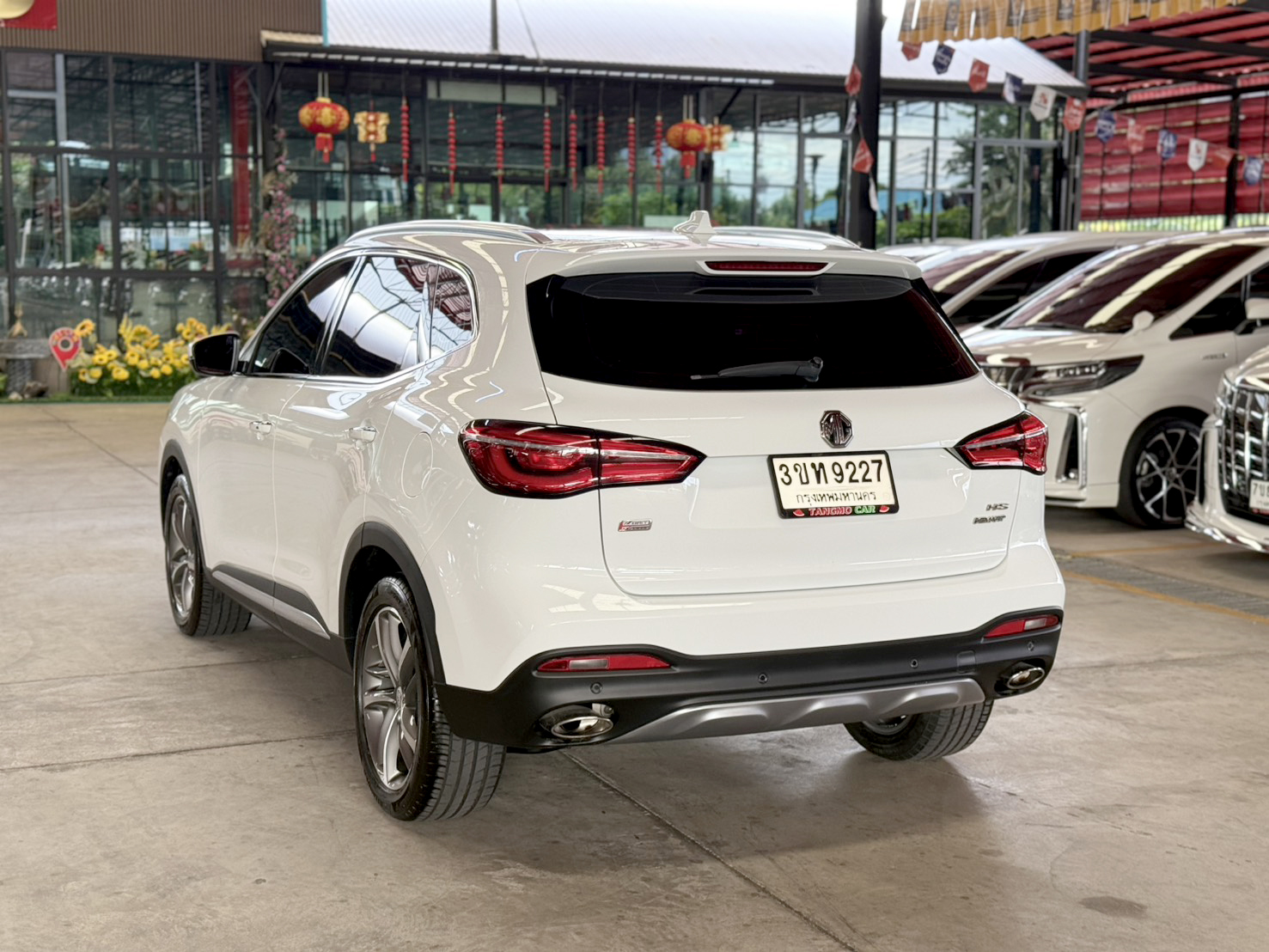 MG HS 1.5 X SUNROOF 2022