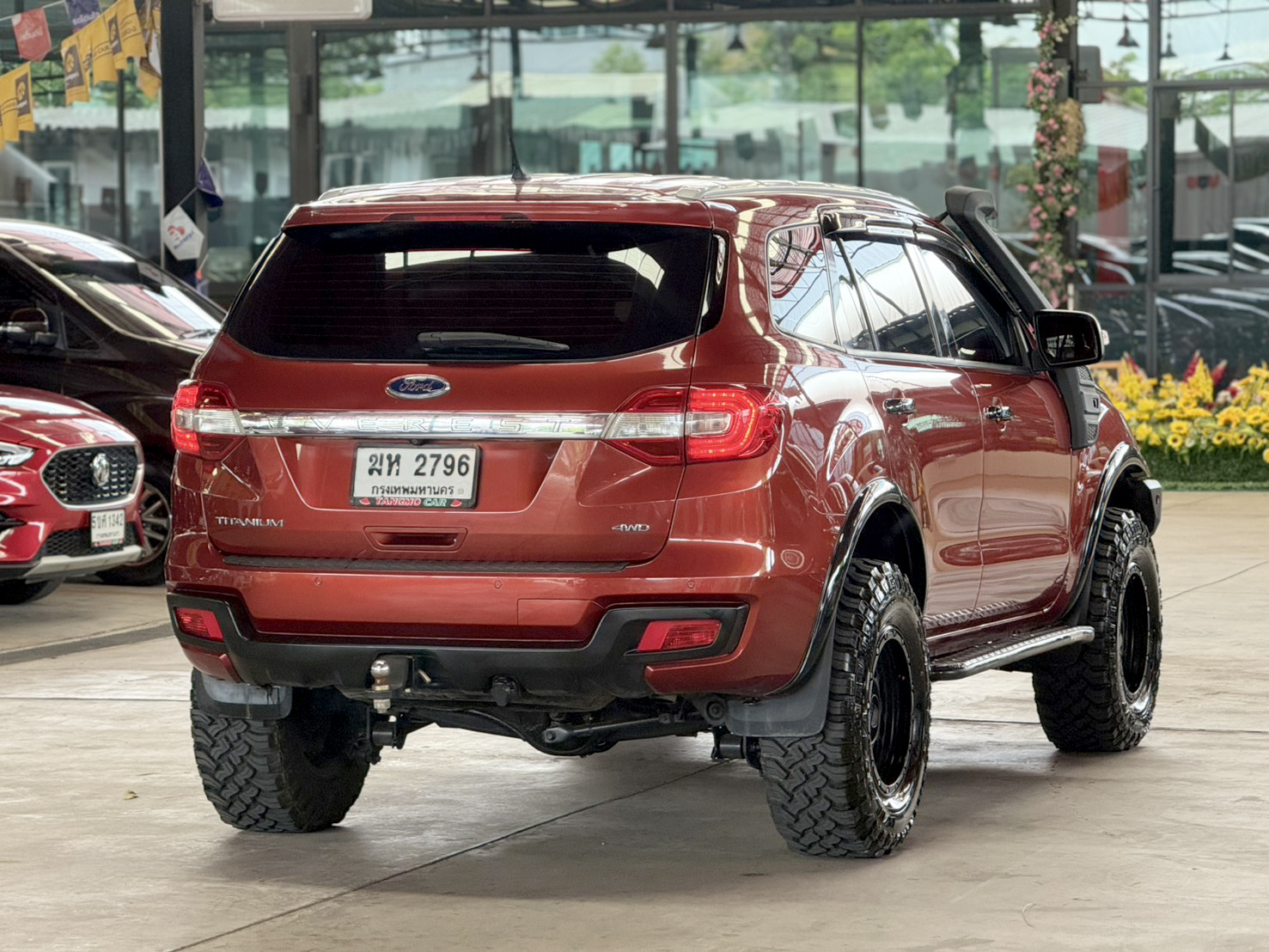 EVEREST 3.2 Titanium+ 4WD 2018