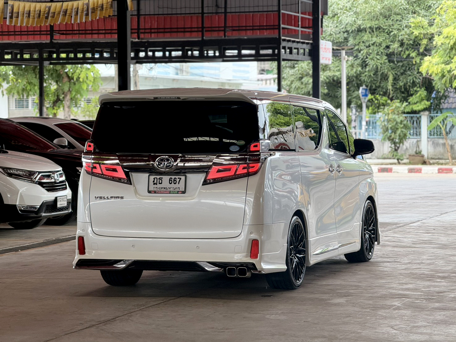 TOYOTA VELLFIRE 2.5 Z-G EDITION 2015