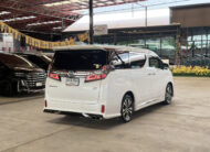 TOYOTA VELLFIRE 2.5 ZR-G HYBRID 2016