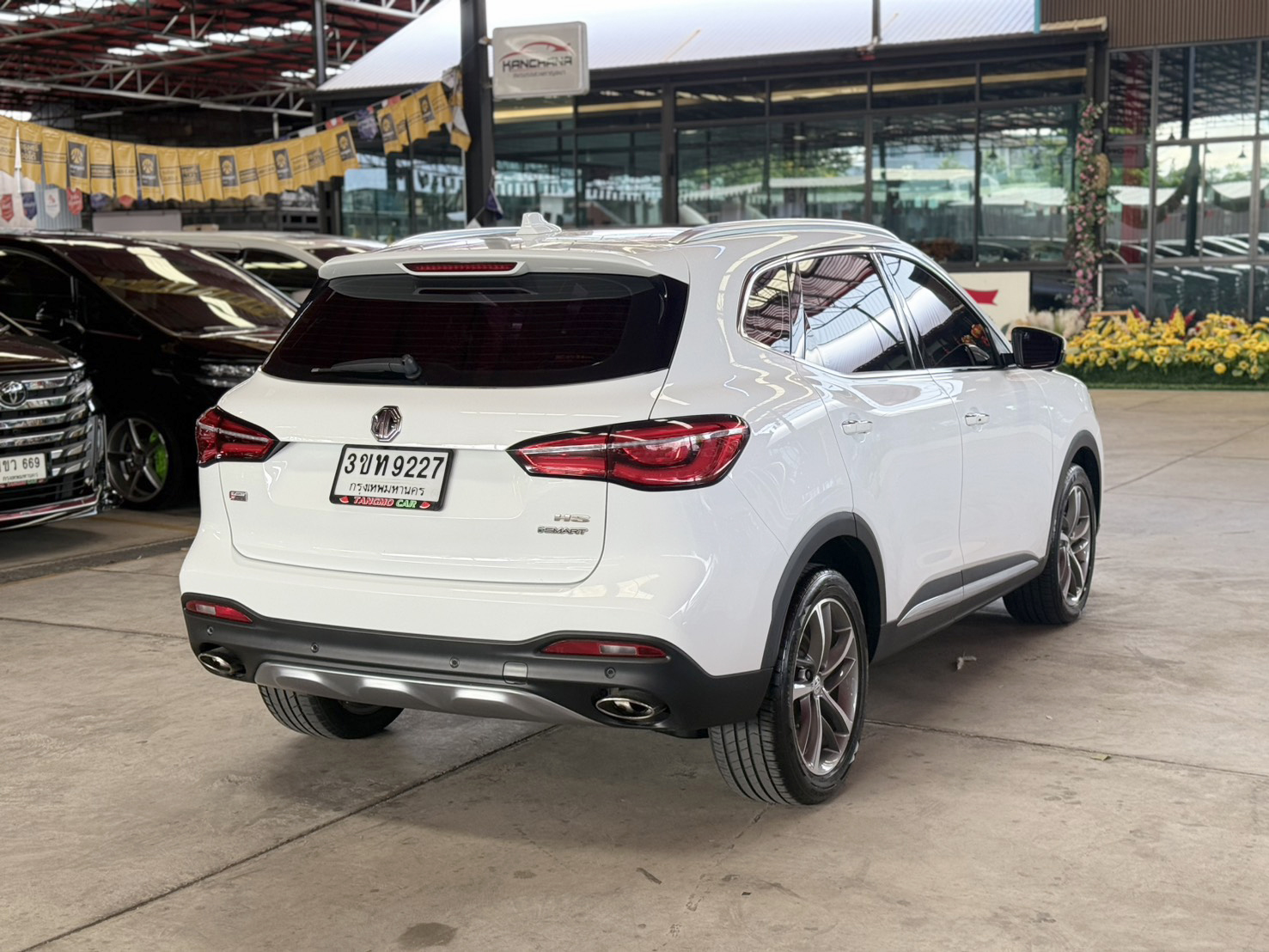 MG HS 1.5 X SUNROOF 2022