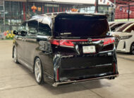 TOYOTA VELLFIRE 2.5 HYBRID E-FOUR 2021