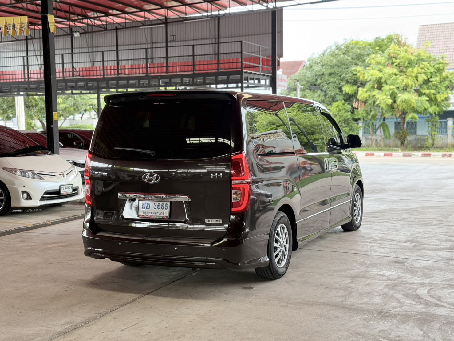 HYUNDAI H-1 2.5 DELUXE 2019