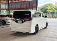 TOYOTA ALPHARD 2.5 HYBRID 2017