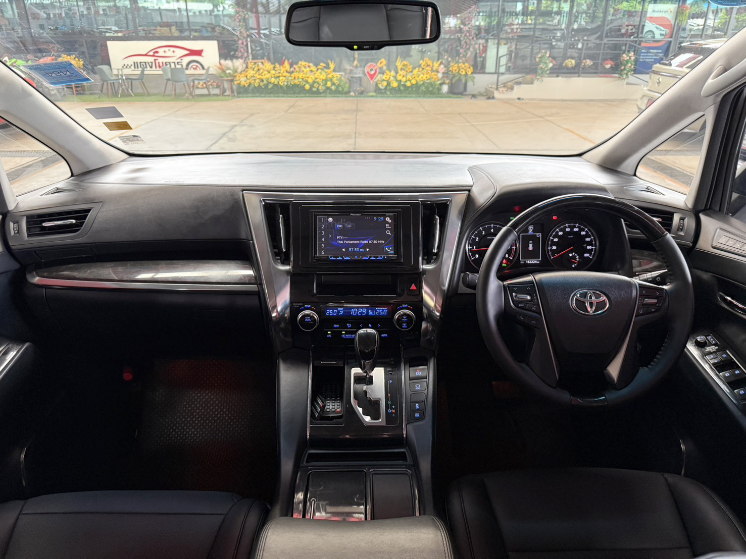 TOYOTA VELLFIRE 2.5 Z-G EDITION 2016