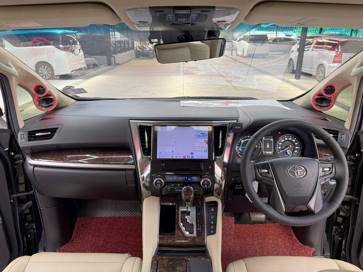 TOYOTA VELLFIRE 2.5 HYBRID E-FOUR 2021