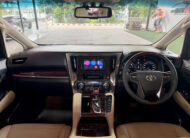TOYOTA ALPHARD 2.5 HYBRID 2017