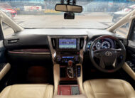 TOYOTA ALPHARD 2.5 HYBRID 2016