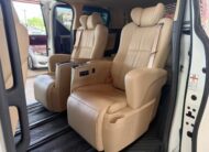 TOYOTA  ALPHARD 2.5 X HYBRID 2017
