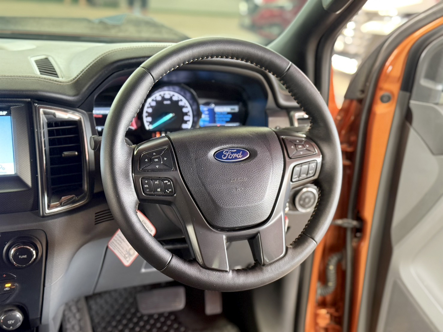 RANGER 2.2 WildTrak   Hi-Rider DoubleCab 2017