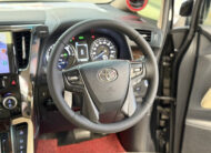 TOYOTA VELLFIRE 2.5 HYBRID E-FOUR 2021