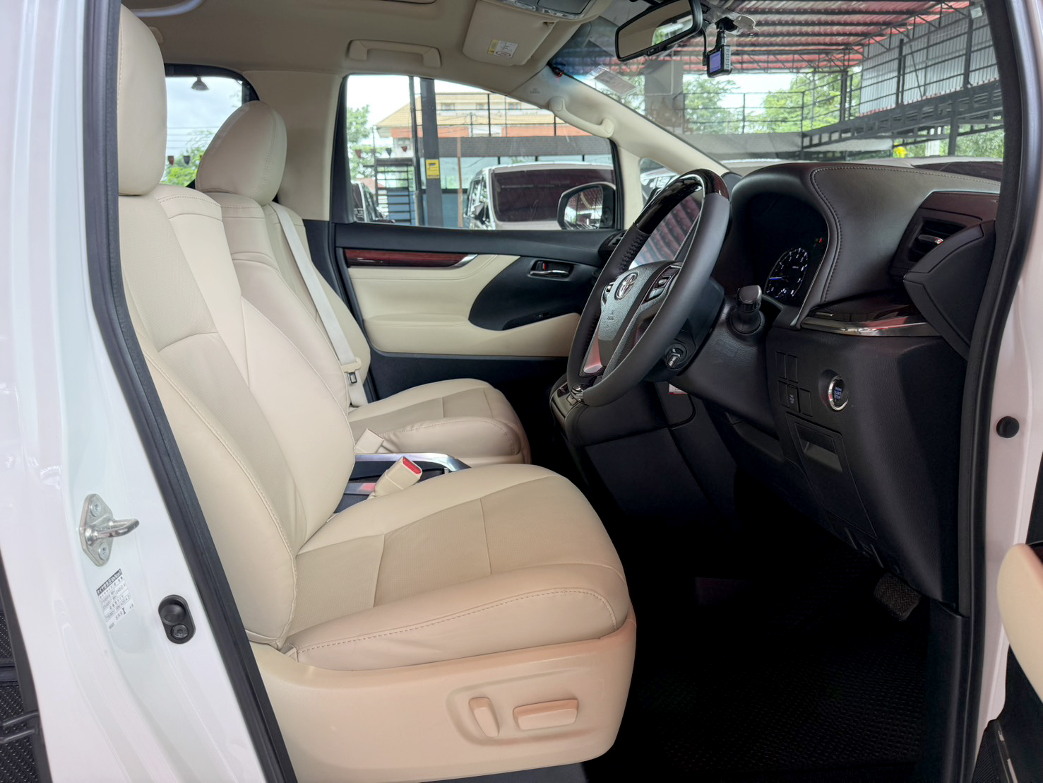 TOYOTA VELLFIRE 2.5 Z-G EDITION 2017