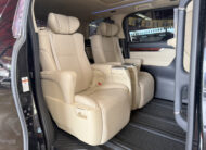 TOYOTA ALPHARD 2.5 HYBRID 2015
