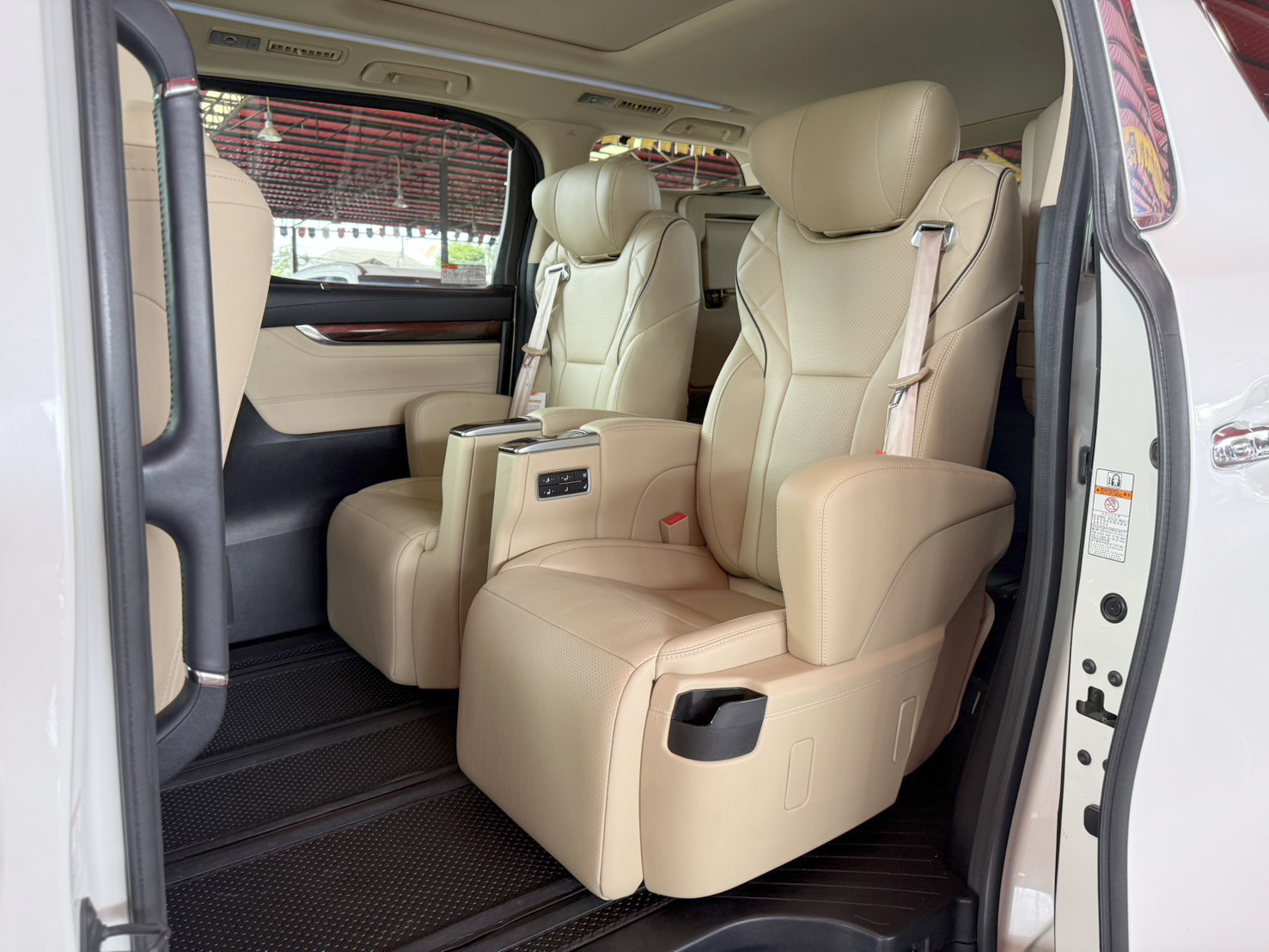 TOYOTA VELLFIRE 2.5 Z-G EDITION 2017