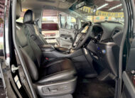 TOYOTA ALPHARD 2.5 HYBRID E-FOUR 2022