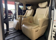 TOYOTA ALPHARD 2.5 HYBRID E-FOUR 2018