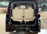 TOYOTA ALPHARD 2.5 HYBRID 2015