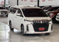 TOYOTA ALPHARD 2.5 HYBRID E-FOUR 2018