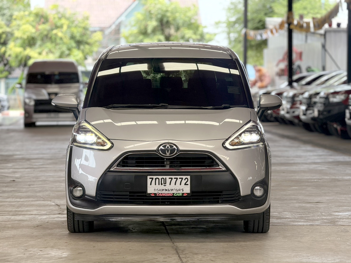 TOYOTA SIENTA 1.5 V 2018