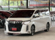 TOYOTA ALPHARD 2.5 HYBRID E-FOUR 2018